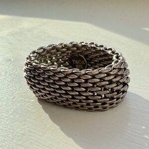 Tiffany & Co. Somerset mesh ring size 7.
